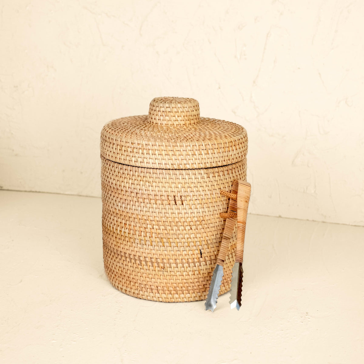 Rattan Insulated Ice Bucket with Tongs